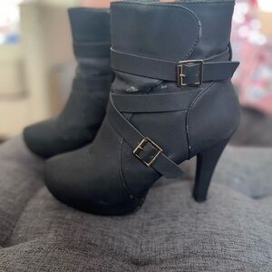 Top Moda Ankle Heel Boots in Black 8